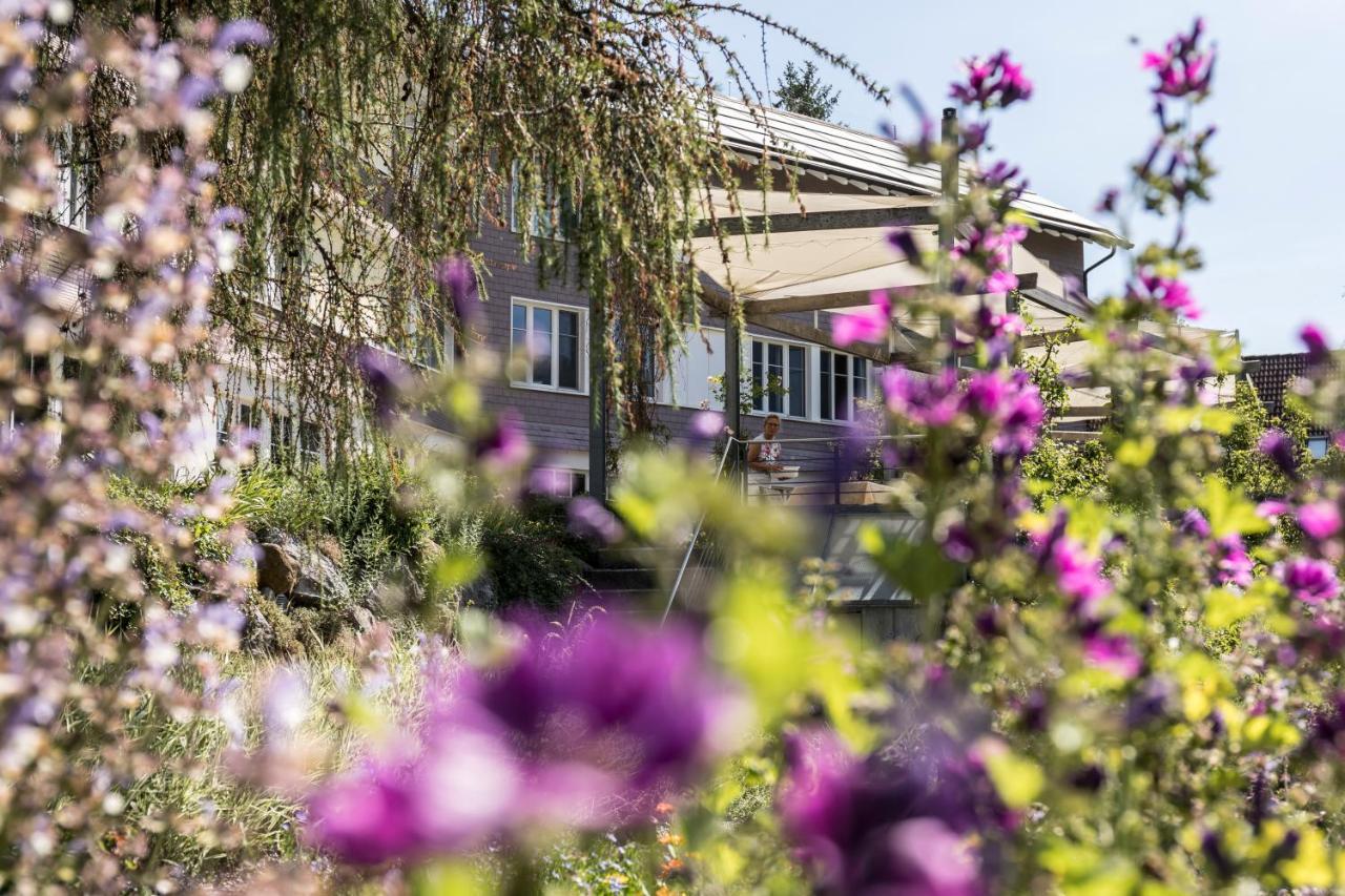 Kurhaus Sunnehus Hotel Wildhaus Exterior photo